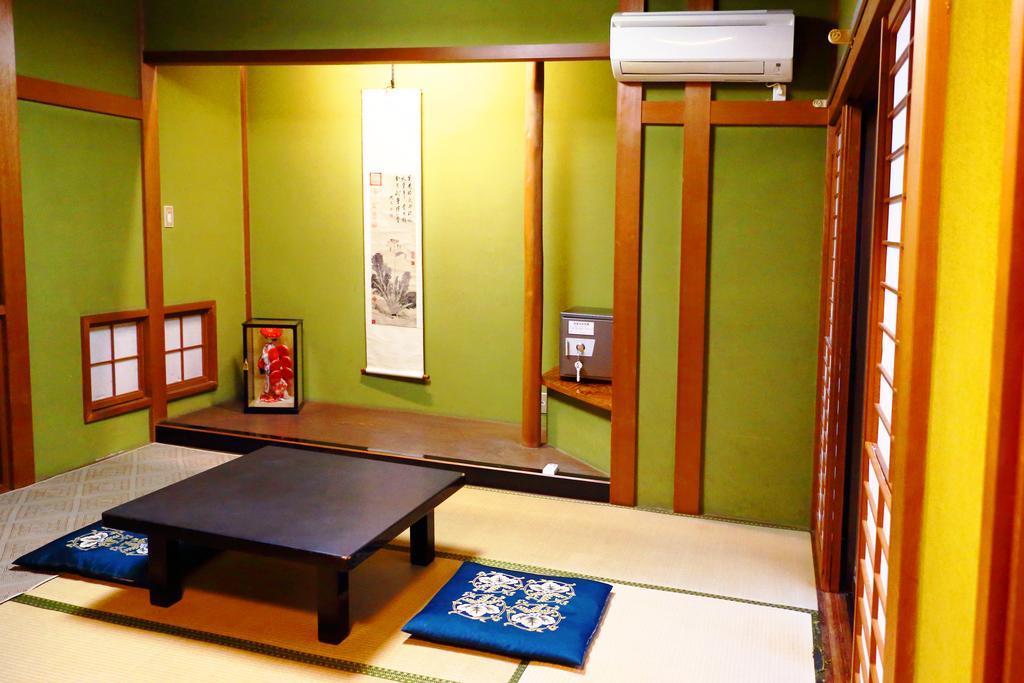 Karasawa Kanazawa